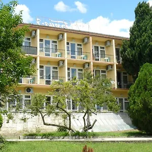 Briz 3 - Free Parking 2*, Warna Bulgarien